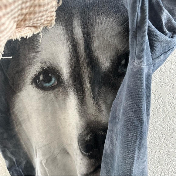 The Mountain Siberian Face Classic Cotton T-Shirt - Picture 4 of 6